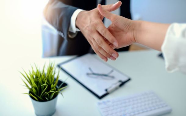 Servicios operativos especializados de Consultoría C.L.A. en Valladolid