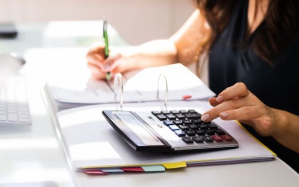 Servicios en materia recaudatoria de Consultoría C.L.A. en Valladolid